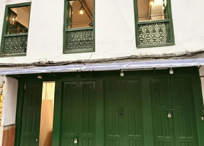Buddha - Traditional House In Thamel Apartment
